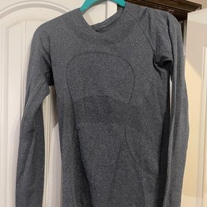 Lululemon long sleeved